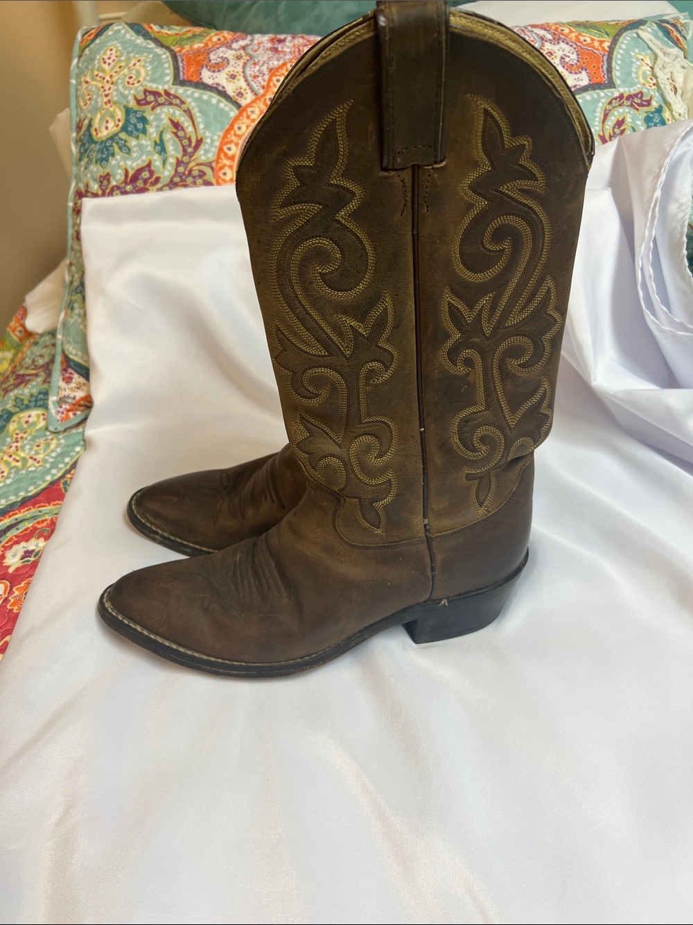 Justin Boots Brown Leather Cowboy Boots